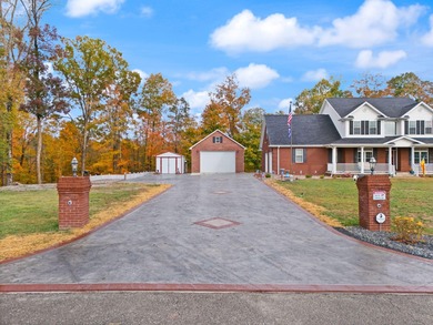 Lake Cumberland Home For Sale in Somerset Kentucky