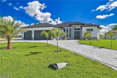 Welcome to this beautifully maintained home featuring a large - photo 6