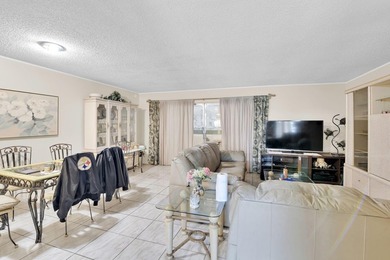 Spacious and cozy 2rd floor Condo 1 br 1.5 bath This condo is - photo 7
