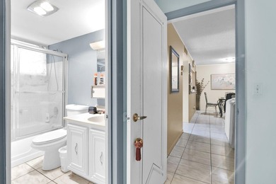 Spacious and cozy 2rd floor Condo 1 br 1.5 bath This condo is - photo 10