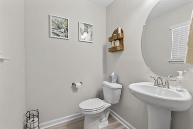 Welcome to 164 Machrie Loop Unit B - a beautifully maintained - photo 9