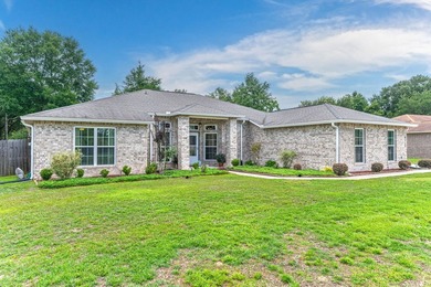 Welcome to this beautifully maintained all-brick 4 bedroom 3 - photo 2