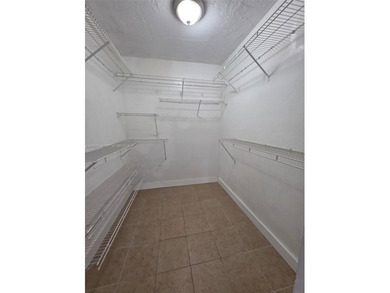 Spacious apartment near Miami International Airport and major