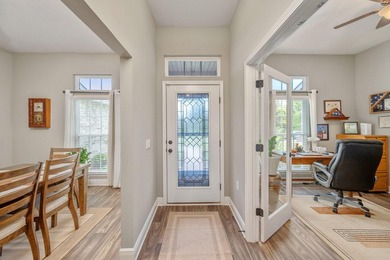 Welcome to this beautifully maintained all-brick 4 bedroom 3 - photo 6