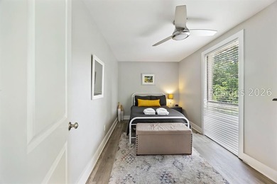 One of the finest 3 BR, 2 BA villas in Seascape, featuring an - photo 20
