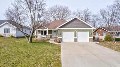 Lake Holly Home For Sale in Santa Claus Indiana