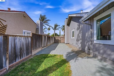 Experience the ultimate waterfront lifestyle at 5502 Drakes - photo 36