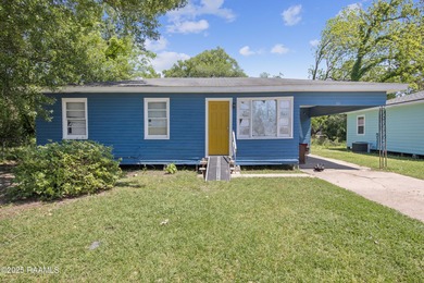 Vermilion River - Lafayette Parrish Home For Sale in Lafayette Louisiana