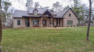 Lake Holly Home For Sale in Santa Claus Indiana