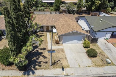 Welcome home to Mira Mesa , this single-level 3-bedroom, 2-bath - photo 3