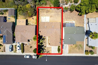 Welcome home to Mira Mesa , this single-level 3-bedroom, 2-bath - photo 4