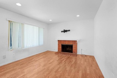 Welcome home to Mira Mesa , this single-level 3-bedroom, 2-bath - photo 6