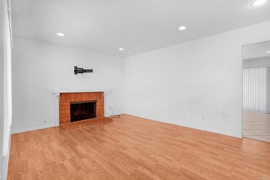 Welcome home to Mira Mesa , this single-level 3-bedroom, 2-bath - photo 7