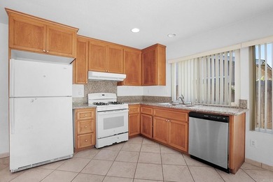 Welcome home to Mira Mesa , this single-level 3-bedroom, 2-bath - photo 8