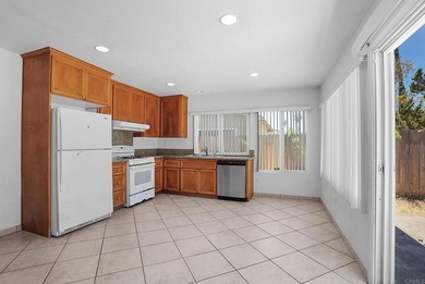 Welcome home to Mira Mesa , this single-level 3-bedroom, 2-bath - photo 9