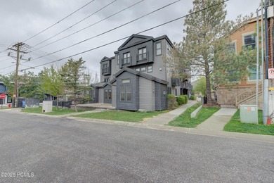 Jordanelle Reservoir Condo For Sale in Park City Utah