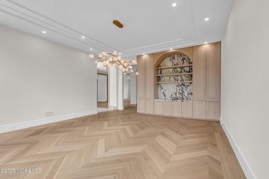 Introducing the pinnacle of luxury living! Designed by renowned - photo 6