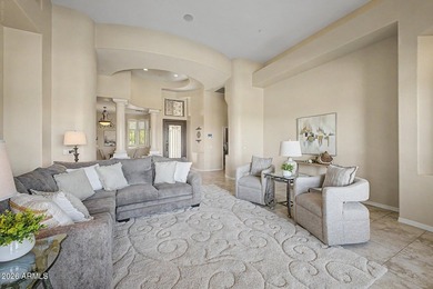Back on the market after the prior buyer's financing fell - photo 13