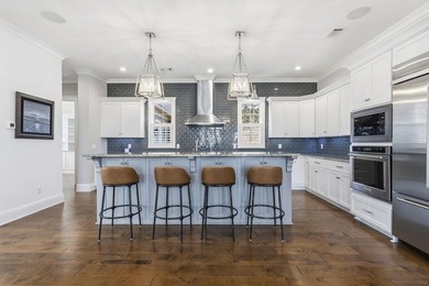 Set directly on Lake Oconee inside the gated community of - photo 14