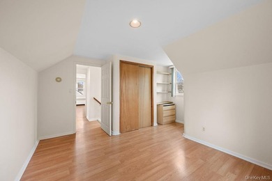 Unbeatable Location! Situated on a quiet cul-de-sac in the - photo 17