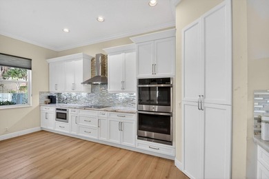 NEW ROOF 2025, RENOVATED KITCHEN 2026 WITH QUARTZSITE COUNTER - photo 8
