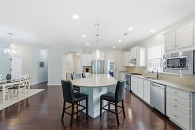 Beautifully maintained Martin Ray model with three bedrooms PLUS - photo 9