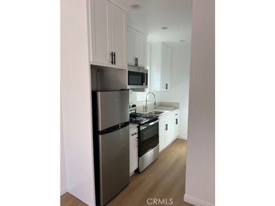 20 Roycroft - photo 19