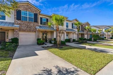 Beautifully maintained FULLY FURNISHED coastal townhome with - photo 23