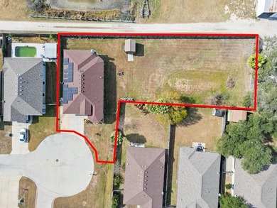 This stunning cul-de-sac 3/2/2 home has it all! Roll down storm - photo 23