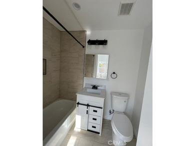 20 Roycroft - photo 25