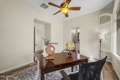 Back on the market after the prior buyer's financing fell - photo 26