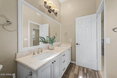Back on the market after the prior buyer's financing fell - photo 31