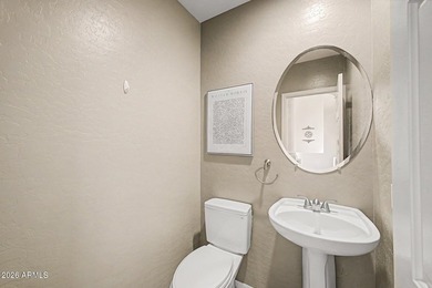Back on the market after the prior buyer's financing fell - photo 33