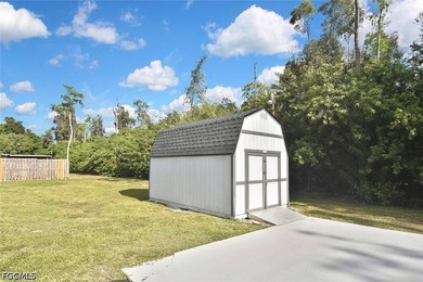 Welcome to your own private compound - a rare 2.5+ acre estate - photo 33