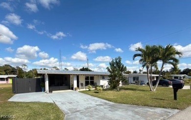 This beautifully maintained home features 3 bedrooms and 1 - photo 3