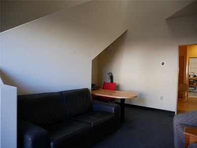 Beautiful Commercial Property that is just right for a live/work