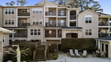 Well-appointed and ideally situated, this 1-bedroom, 1-bath - photo 2