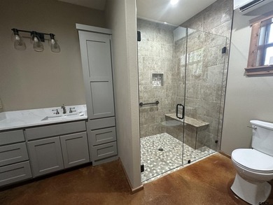 Welcome to this stunning 2025/2026 barndominium style retreat - photo 8
