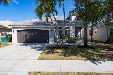 Indigo Lakes Home Sale Pending in Naples Florida