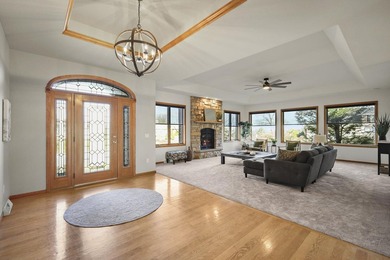 BRAND NEW ROOF! Welcome to this beautifully maintained 4-bedroom - photo 16