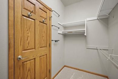 BRAND NEW ROOF! Welcome to this beautifully maintained 4-bedroom - photo 31