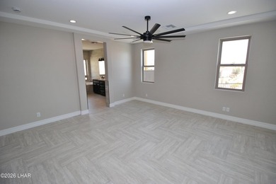Dare to compare! Convenient central location within minutes of - photo 35