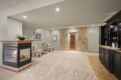 BRAND NEW ROOF! Welcome to this beautifully maintained 4-bedroom - photo 38