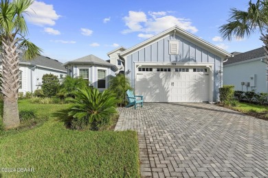 (private lake, pond, creek) Home For Sale in Daytona Beach Florida