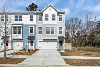 Goose Creek Reservoir Townhome/Townhouse For Sale in Hanahan South Carolina