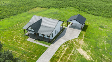 Amazing New Construction Home at Lake Malone! - photo 21