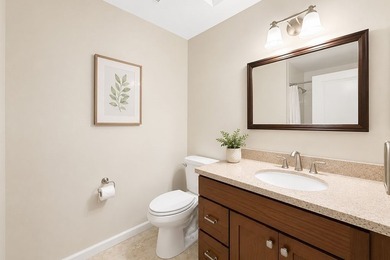 LOCATION! LOCATION! LOCATION! Welcome home to this fabulous - photo 15