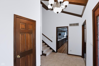 Beautiful Overlook! Magnificent multi story home on Dye's Walk - photo 3