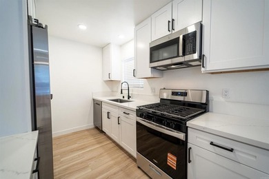 Finding a fully remodeled 2-bedroom, 1-bath home in San Diego - photo 6