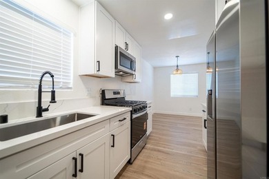 Finding a fully remodeled 2-bedroom, 1-bath home in San Diego - photo 7